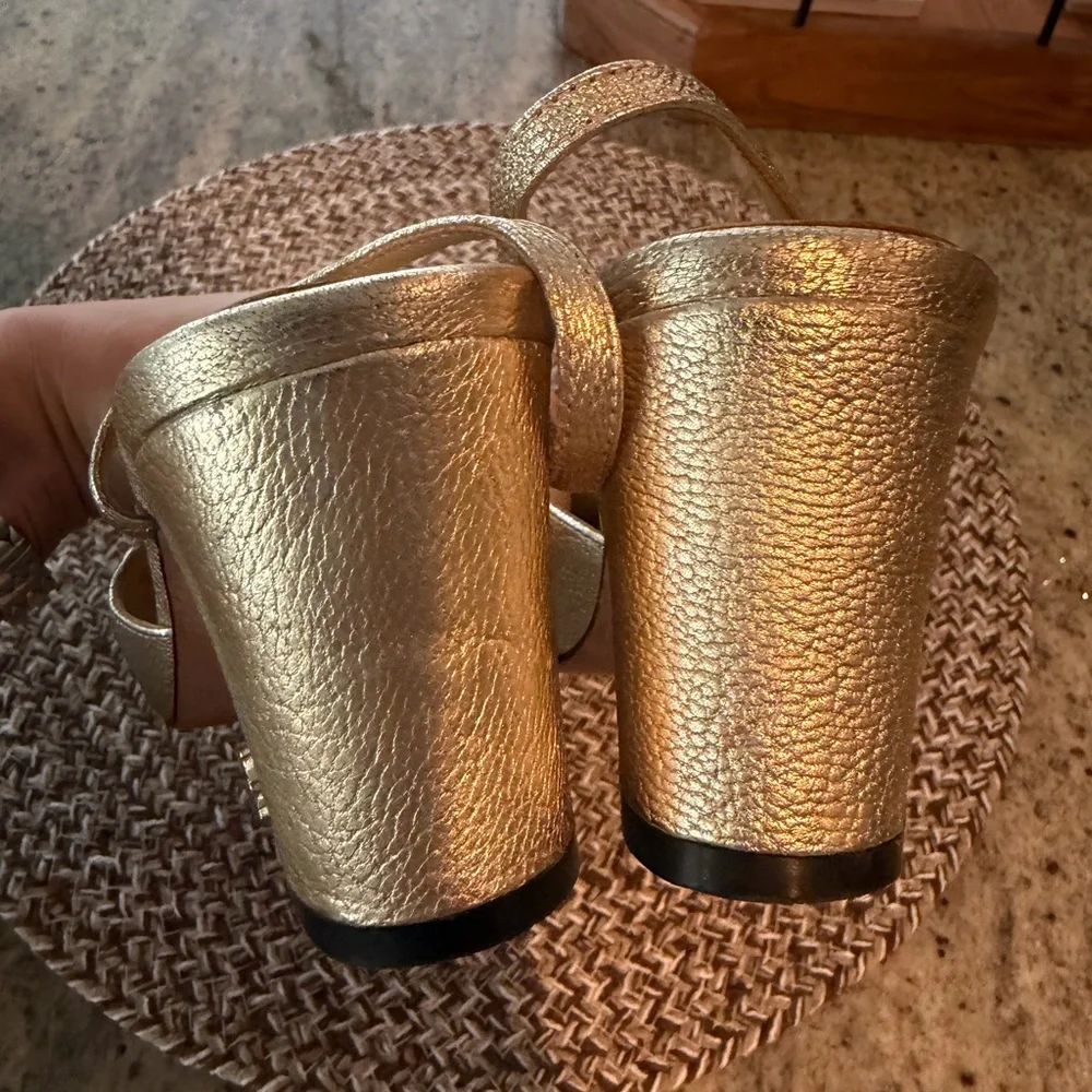 CHANEL Gold and Black Slingback Heels - Picture 3 of 7